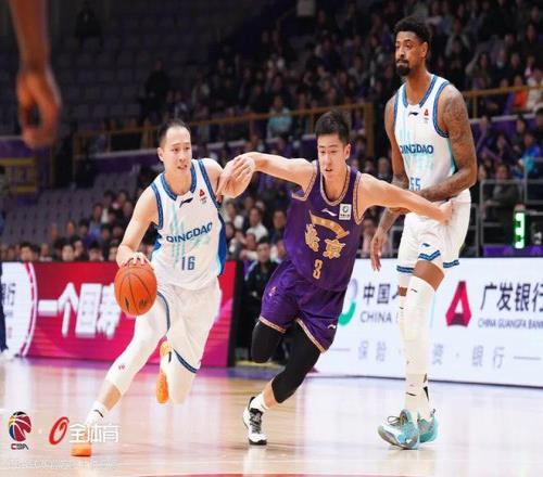 霍洛威田径,赛场成就三,连冠,太阳城,太阳城娱乐,太阳城app,太阳城赌场