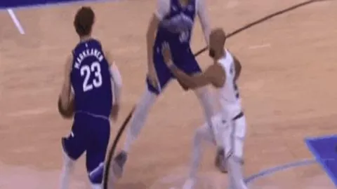 CBA季后赛5月3日：辽宁对决广东 比赛精华