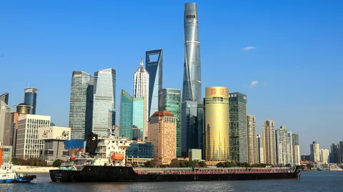 杜锋篮协合同解析：年薪千万，28年合约锁定未来领军者